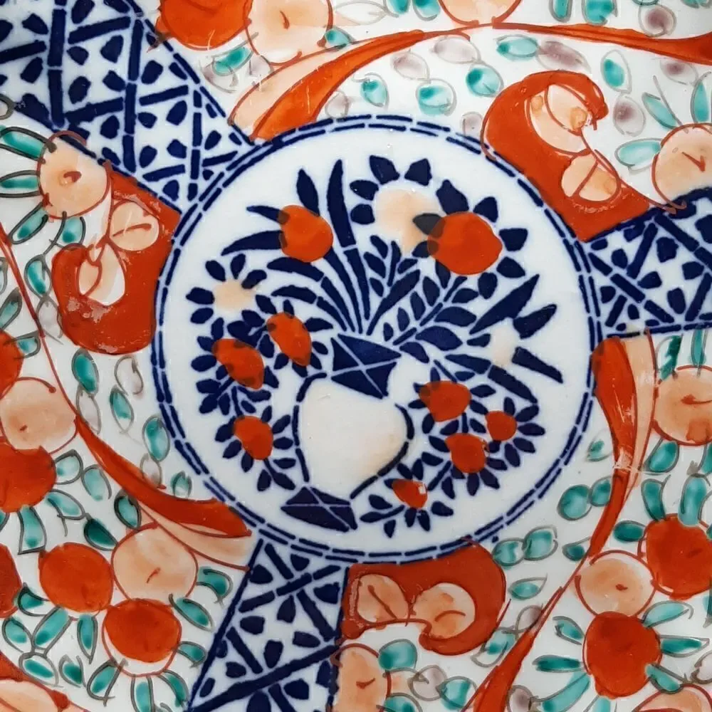 Vintage ceramic decorative plate